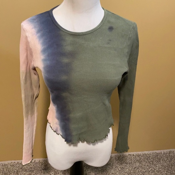 Forever 21 Tops - Forever 21 Waffle Knit Tie Dye Crop Top